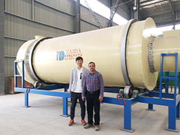 巴林污泥烘干機(jī)客戶到泰達(dá)跟蹤生產(chǎn)進(jìn)度