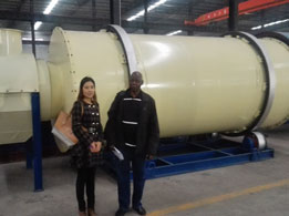 泰達(dá)人員陪同摩洛哥參觀轉(zhuǎn)筒烘干機(jī)